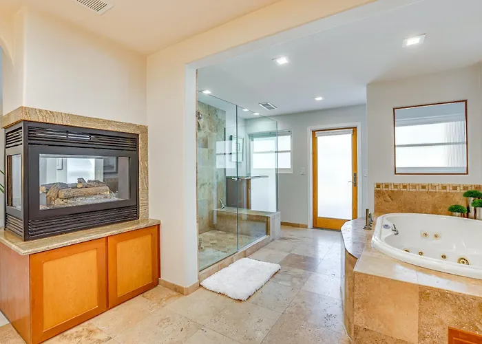 Luxury W/ Private Pool & Gas Grill Scottsdale